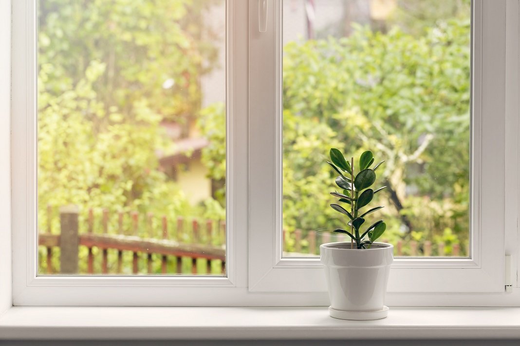 Neue Fenster werfen viele Frage auf: Wie viel kosten neue Fenster? Wer montiert die neuen Fenster? Wie sollen die neuen Fenster aussehen?