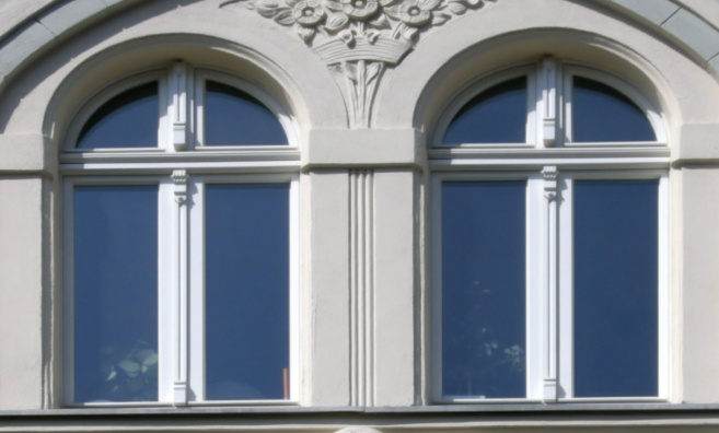 Fenster mit Kämpfer und Kämpferprofil