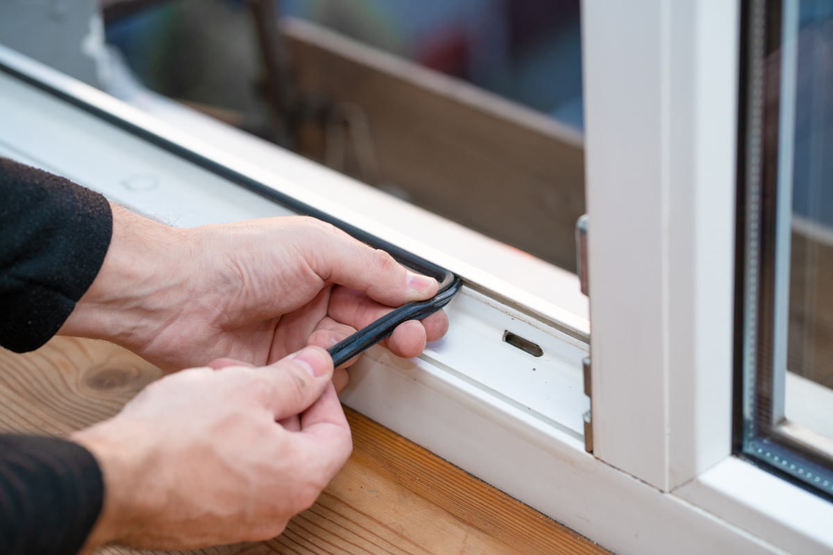 Flügelfalzdichtungen, Holzfenster+Türen abdichten